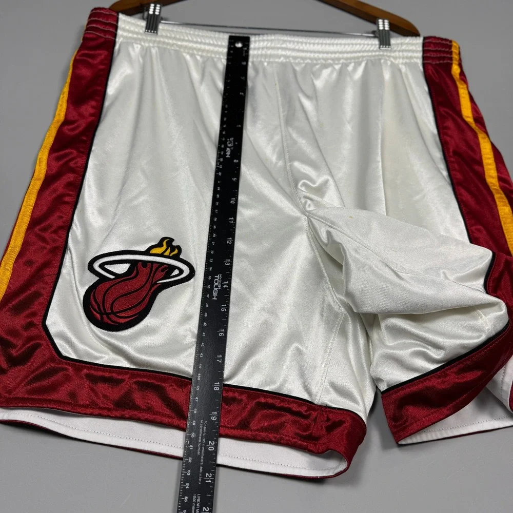 Adidas Miami Heat Basketball Shorts Mens Size 44 White Red Yellow Sportswear